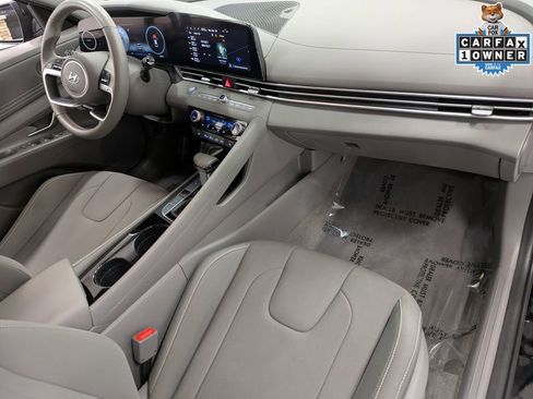 Used 2023 Hyundai Elantra SEL w/ Convenience Package image 31