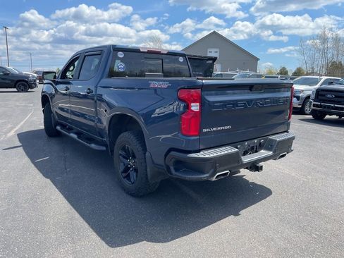 Used 2019 Chevrolet Silverado 1500 LT Trail Boss AWD/4WD image 3