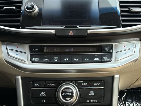Used 2015 Honda Accord EX-L image 20