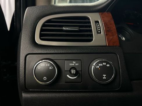 Used 2014 Chevrolet Tahoe LS image 22