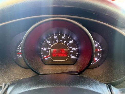 Used 2018 Kia Soul image 12