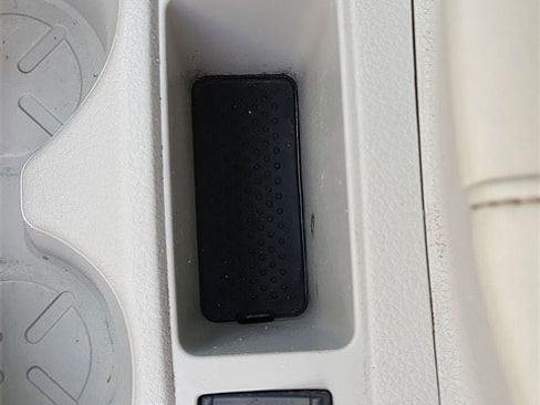 Used 2021 Nissan Rogue Sport SL w/ Premium Package image 19