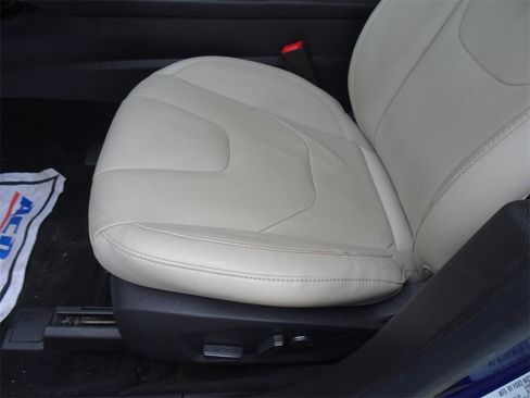 Used 2015 Ford Fusion Titanium image 9