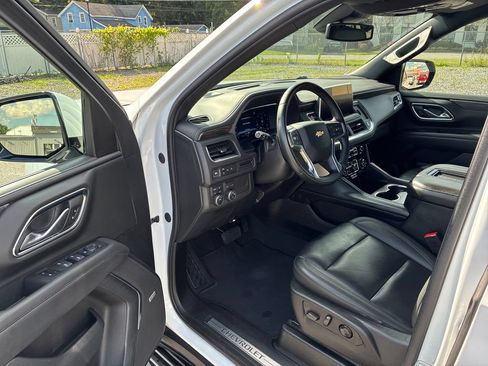 Used 2024 Chevrolet Tahoe LT AWD/4WD image 14