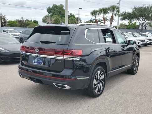 Certified 2025 Volkswagen Atlas SEL AWD/4WD image 4