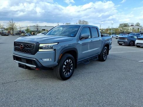 Used 2023 Nissan Frontier PRO-4X w/ Technology Package AWD/4WD image 9