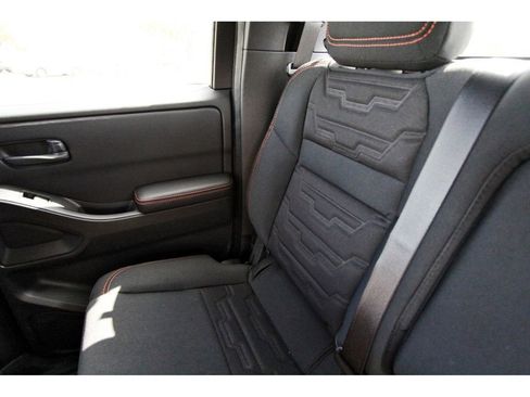 New 2026 Nissan Frontier PRO-4X w/ Pro-4x Convenience Package image 11