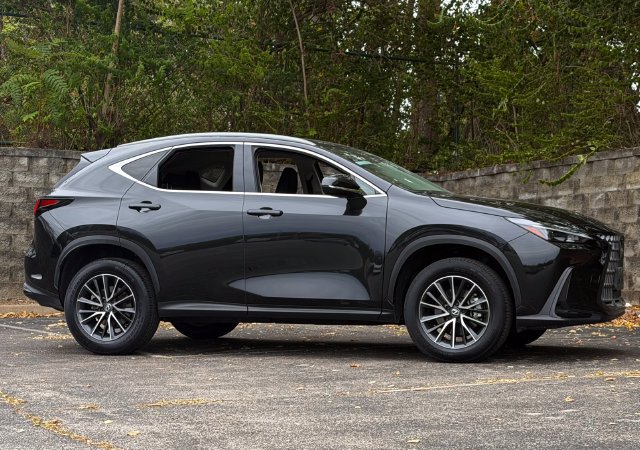 Certified 2024 Lexus NX 350 AWD w/ Cold Area Package image 3