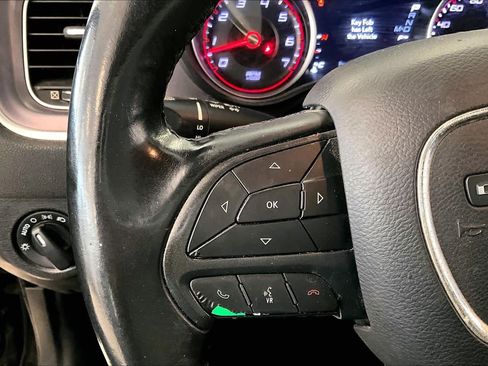 Used 2019 Dodge Charger SXT RWD image 22