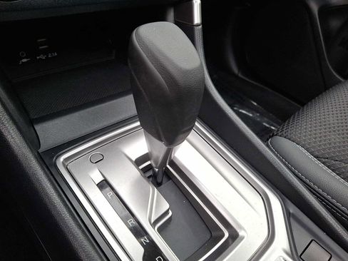 Used 2019 Subaru Forester Premium w/ All-Weather Package image 13