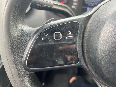 Used 2019 Mercedes-Benz Sprinter 170 image 16