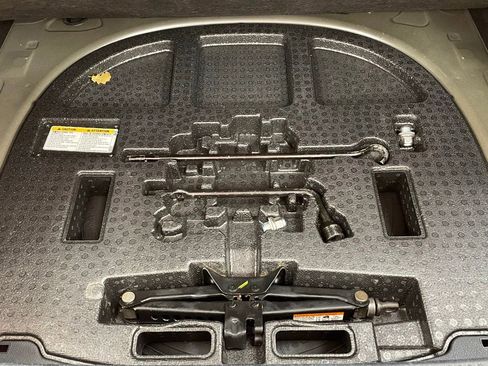 Used 2022 Toyota Camry LE FWD image 20