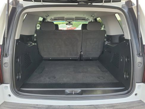 Used 2018 Chevrolet Tahoe LS image 29