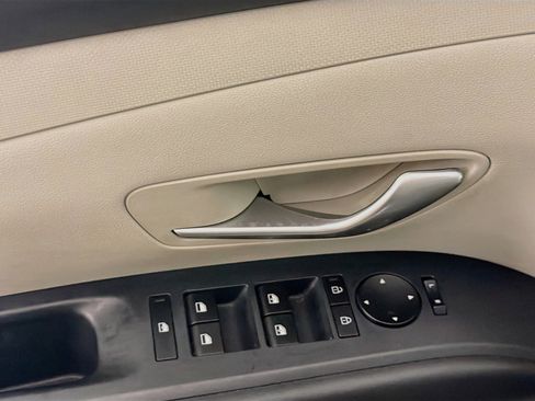 Used 2025 Hyundai Tucson SEL FWD image 15