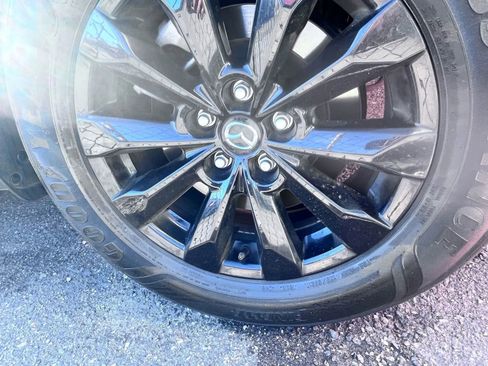 Used 2023 MAZDA CX-50 2.5 S w/ Preferred Plus Pkg image 12