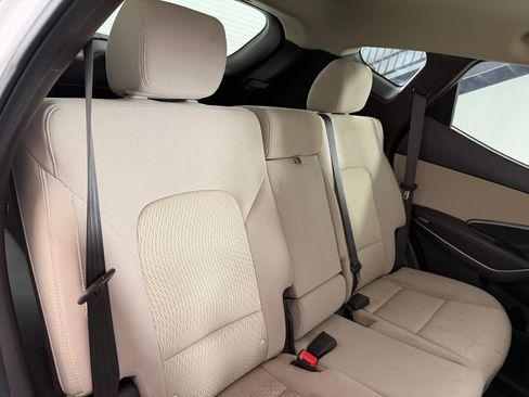 Used 2018 Hyundai Santa Fe Sport w/ Winter Weather Package FWD image 22