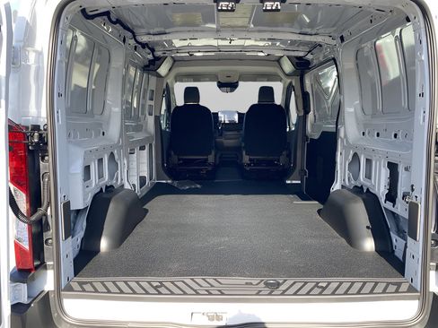 New 2026 Ford Transit 150 Low Roof RWD image 9