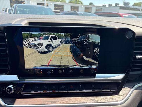 New 2026 GMC Sierra 1500 SLT w/ SLT Premium Plus Package AWD/4WD image 14