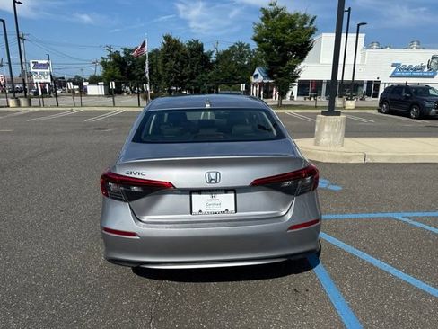 Used 2023 Honda Civic LX image 7