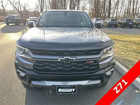 Used 2021 Chevrolet Colorado Z71 image 3