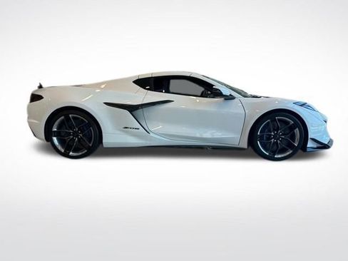 New 2026 Chevrolet Corvette Z06 RWD image 6