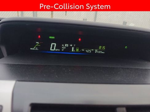 Used 2013 Toyota Prius V Five image 9