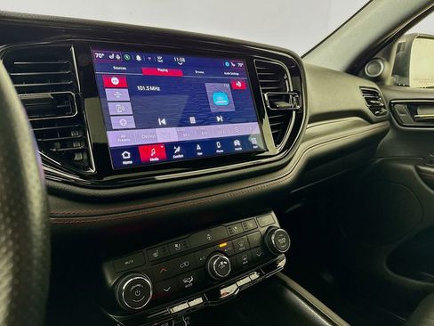 Certified 2024 Dodge Durango R/T image 17