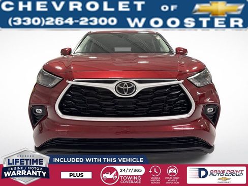 Used 2022 Toyota Highlander LE image 9