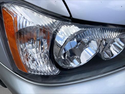 Used 2003 Toyota Highlander 2WD V6 image 24