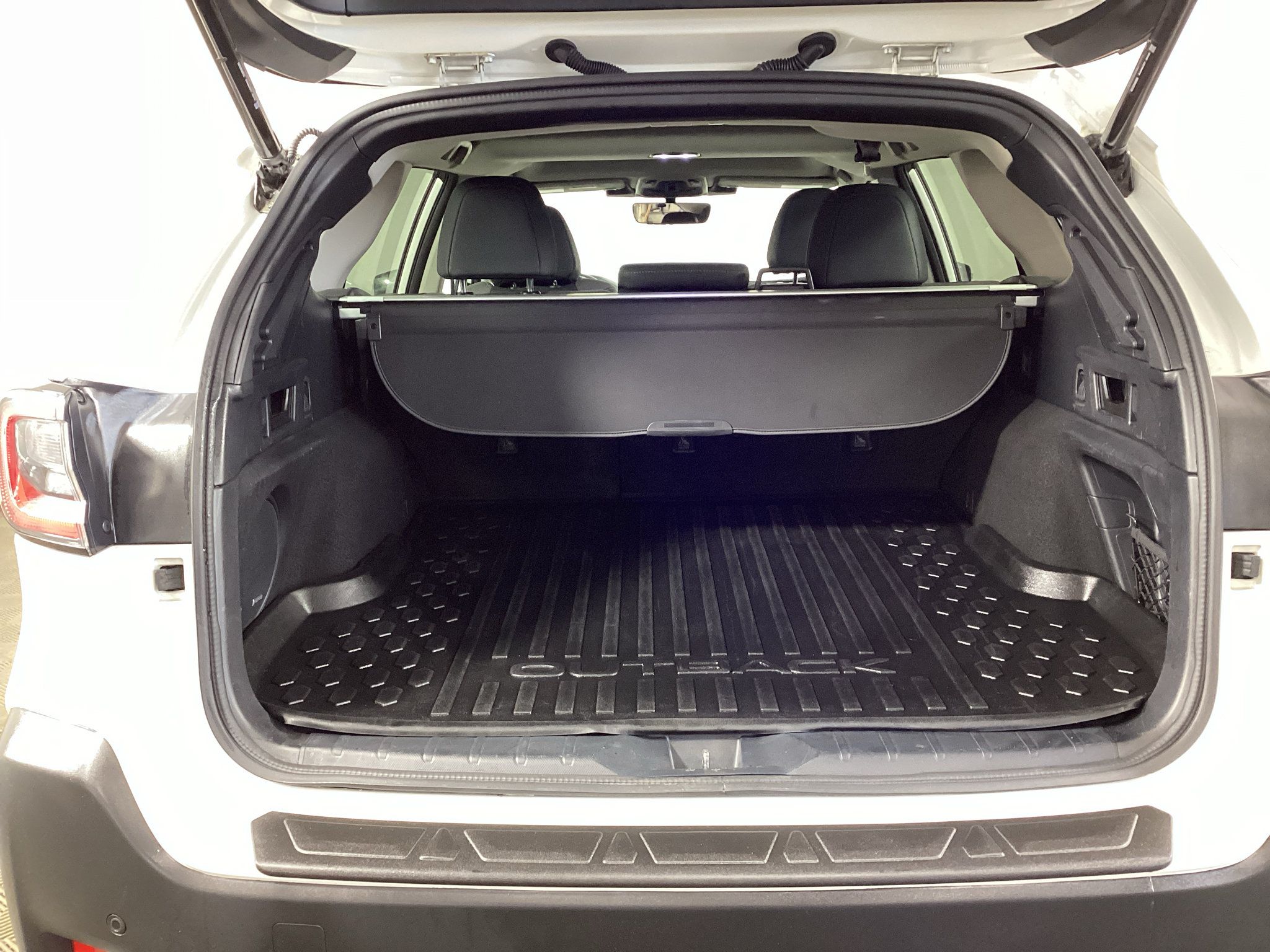 Used 2024 Subaru Outback Onyx Edition AWD/4WD image 30
