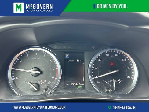Used 2018 Toyota Highlander SE AWD/4WD image 29