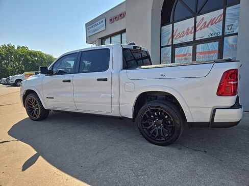 Used 2025 RAM 1500 Limited AWD/4WD image 8