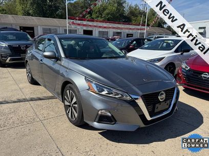 Used 2022 Nissan Altima 2.5 SV