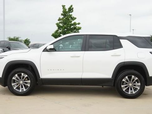 Used 2026 Chevrolet Equinox LT image 6