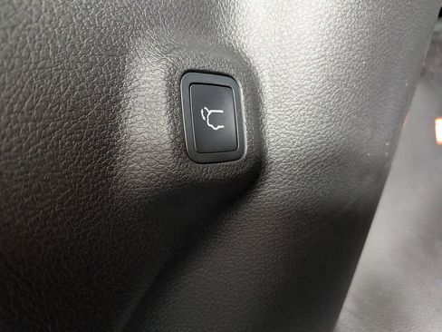 New 2026 Jeep Compass Limited image 11