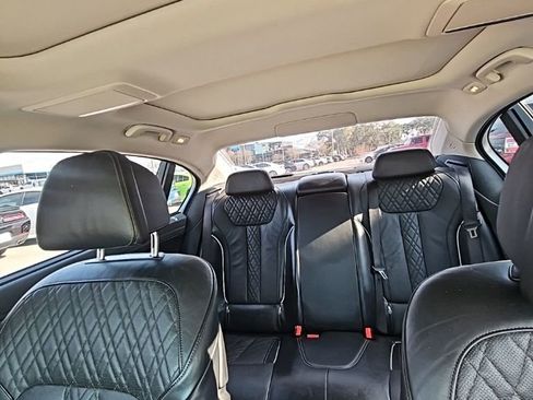 Used 2022 BMW 740i xDrive w/ Premium Package AWD/4WD image 21