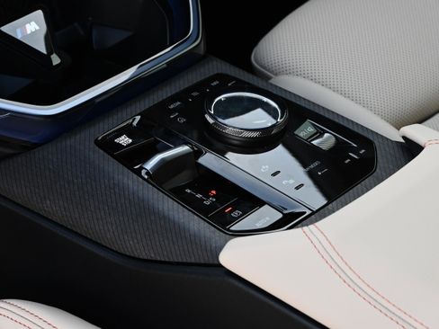 New 2026 BMW X3 xDrive30 w/ Premium Package image 24