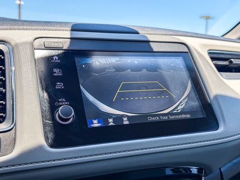 Used 2021 Honda HR-V EX image 24
