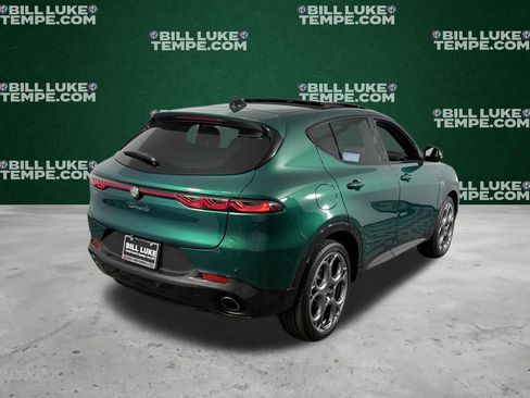 Used 2024 Alfa Romeo Tonale Veloce w/ Premium Interior Package AWD/4WD image 5