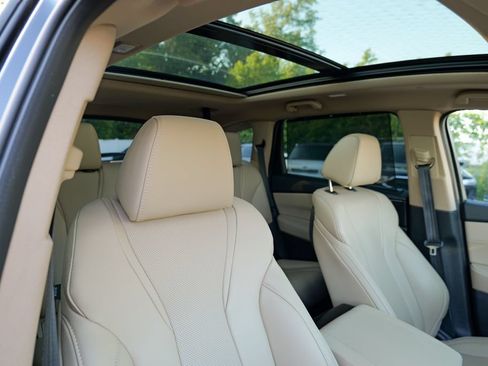 Used 2023 Acura MDX SH-AWD w/ Technology Package image 43