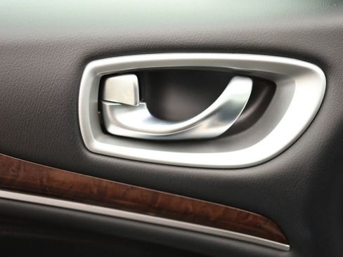 Used 2014 INFINITI QX60 AWD w/ Deluxe Touring Package image 11