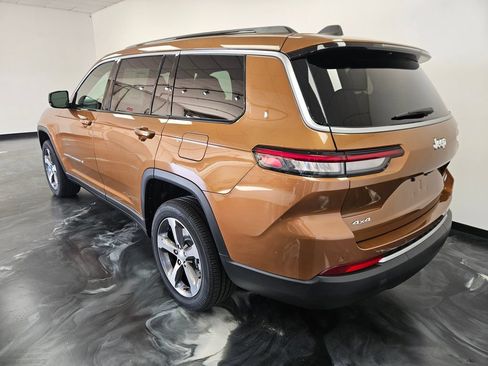 New 2026 Jeep Grand Cherokee L Limited AWD/4WD image 6