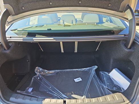 New 2026 BMW 330i Sedan w/ Premium Package image 13