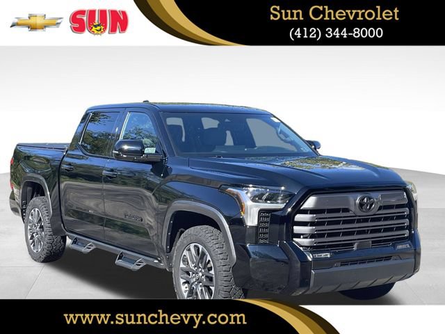 Used 2025 Toyota Tundra Limited AWD/4WD image 1