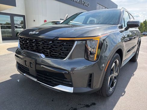 New 2026 Kia Sorento EX AWD/4WD image 3