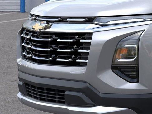 New 2026 Chevrolet Equinox LT image 13