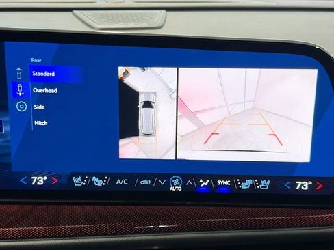 New 2026 Chevrolet Traverse RS image 12