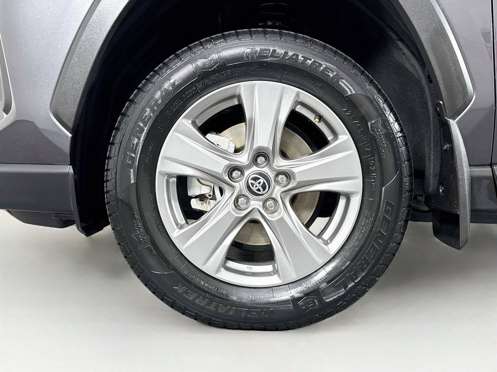 Certified 2025 Toyota RAV4 XLE w/ Convenience Package FWD image 45