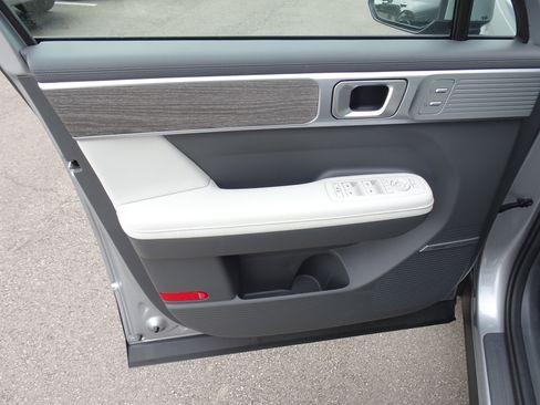 New 2025 Hyundai Santa Fe Limited image 11