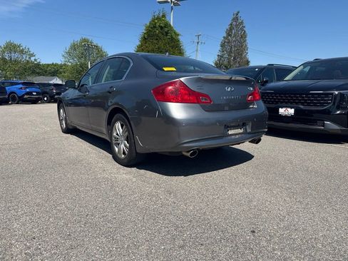 Used 2013 INFINITI G37 x Sedan w/ Premium Pkg AWD/4WD image 3